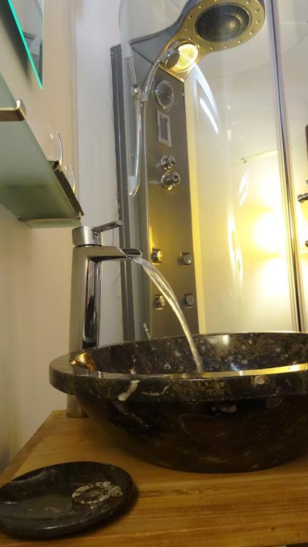 Boutiquehotel Sycamore - Protected City View - 950M From Central Station Eindhoven Room photo